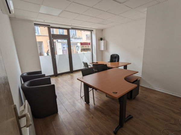 Location Immobilier Professionnel Local commercial Oullins 69600